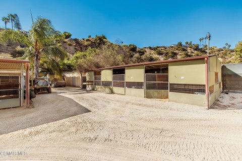 Tiny photo for 307 San Pasqual Avenue, South Pasadena, CA 91030 (MLS # 226004951)