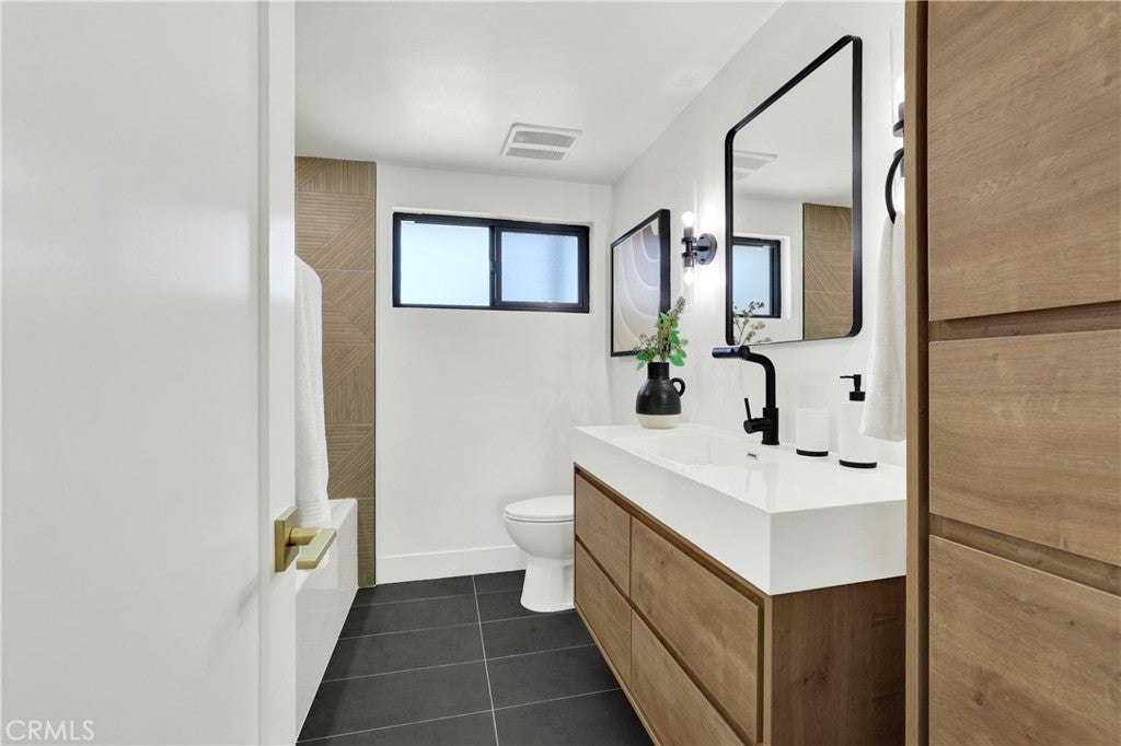 10321 Kamuela, Huntington Beach CA 92646 - Photo 14