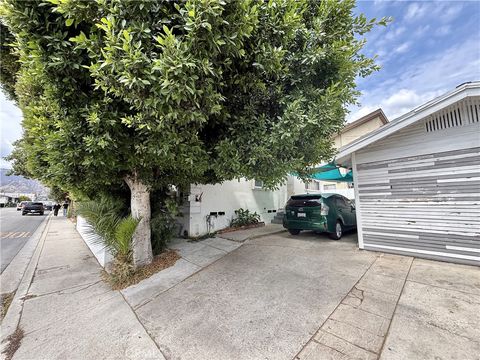 Photo of 408 N Pacific Ave, Glendale, CA 91203 (MLS # GD26121051)