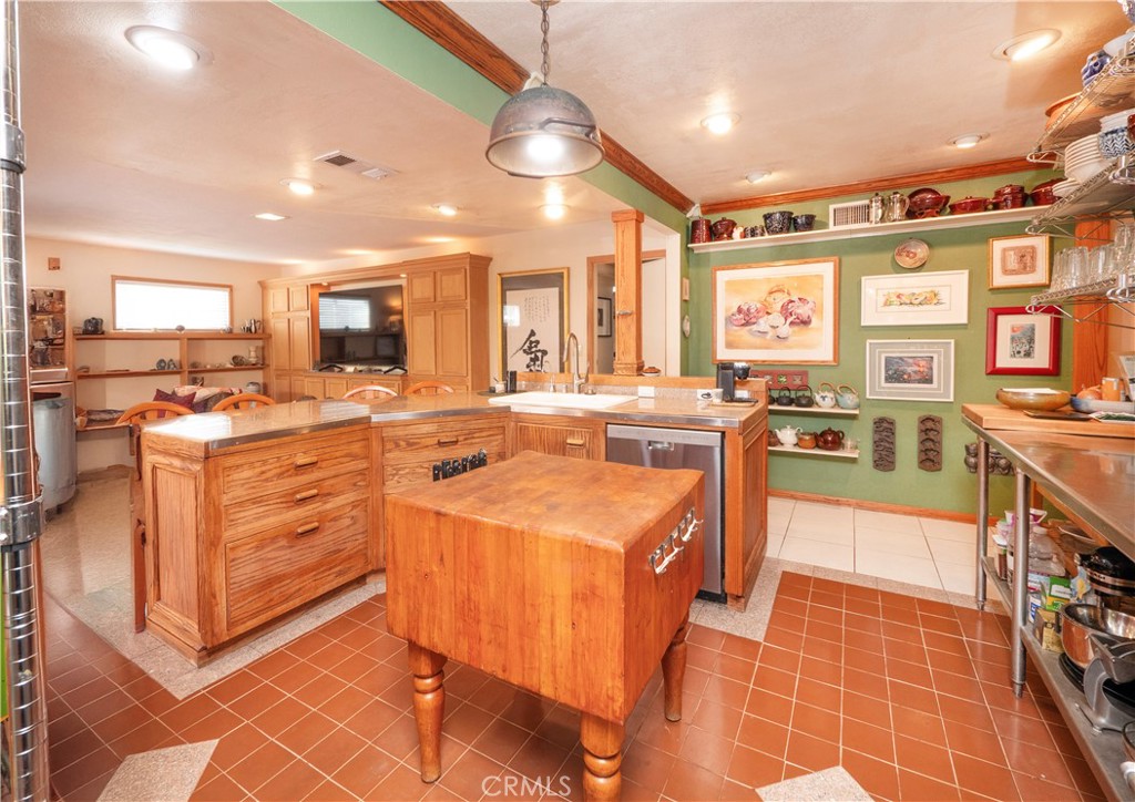 641 Ridgefield Drive