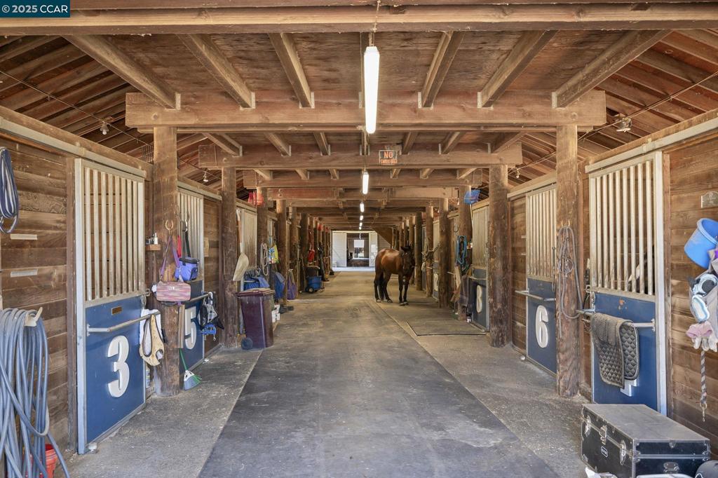 NORTH GATE - Residential