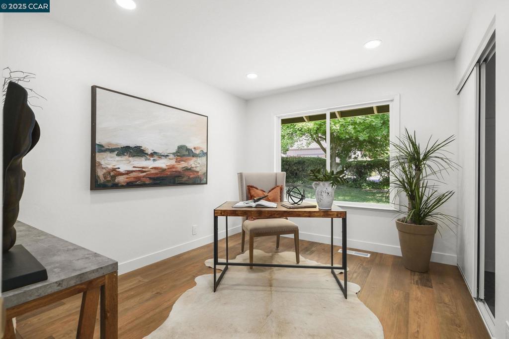 NORTH GATE - Residential