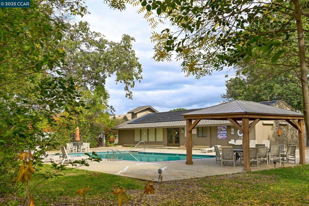 NORTH GATE - Residential