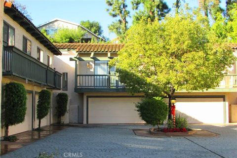 Photo of 28637 Vista Madera, Rancho Palos Verdes, CA 90275 (MLS # PV26115978)