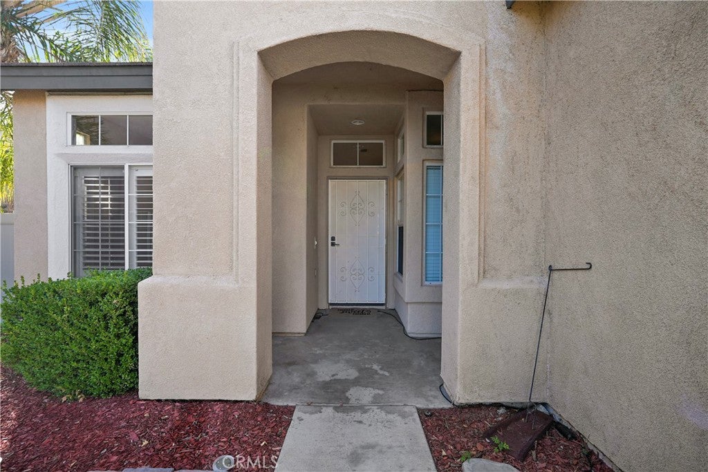 39528 Montebello Way