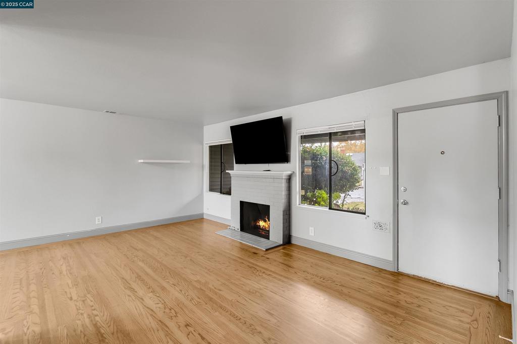 FAIRFIELD - Residential