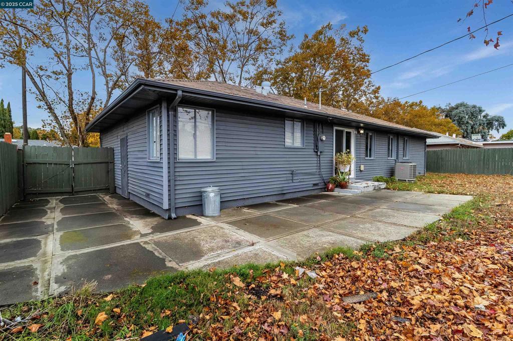 FAIRFIELD - Residential