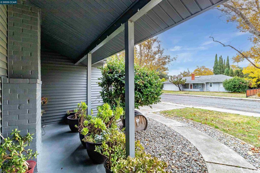 FAIRFIELD - Residential