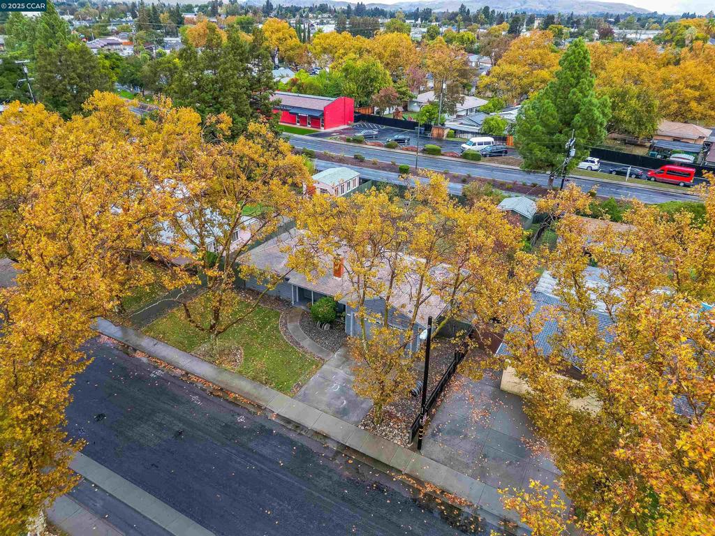 FAIRFIELD - Residential