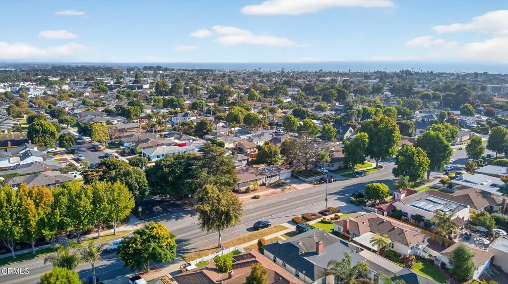 Ventura, California 93003, United States, 3 Bedrooms Bedrooms, ,2 BathroomsBathrooms,Residential,Active,187675