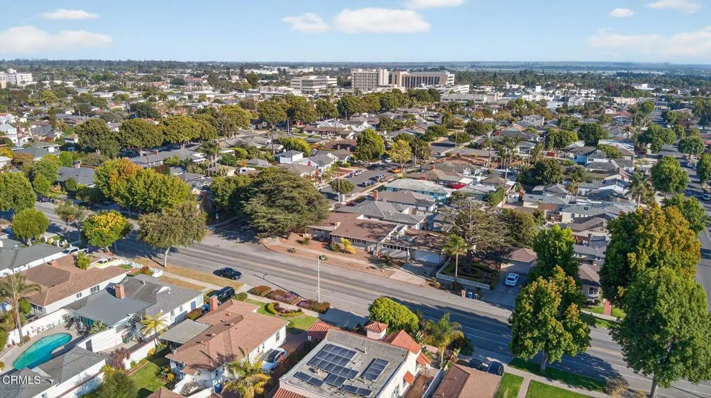 Ventura, California 93003, United States, 3 Bedrooms Bedrooms, ,2 BathroomsBathrooms,Residential,Active,187675