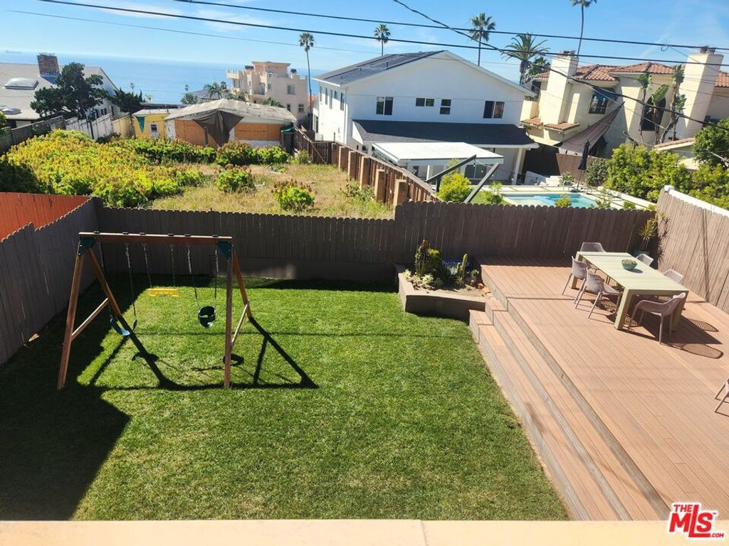 Photo of 7545 Trask Avenue, Playa Del Rey, CA 90293 (MLS # 26656585)