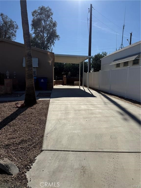 663 Channel Way