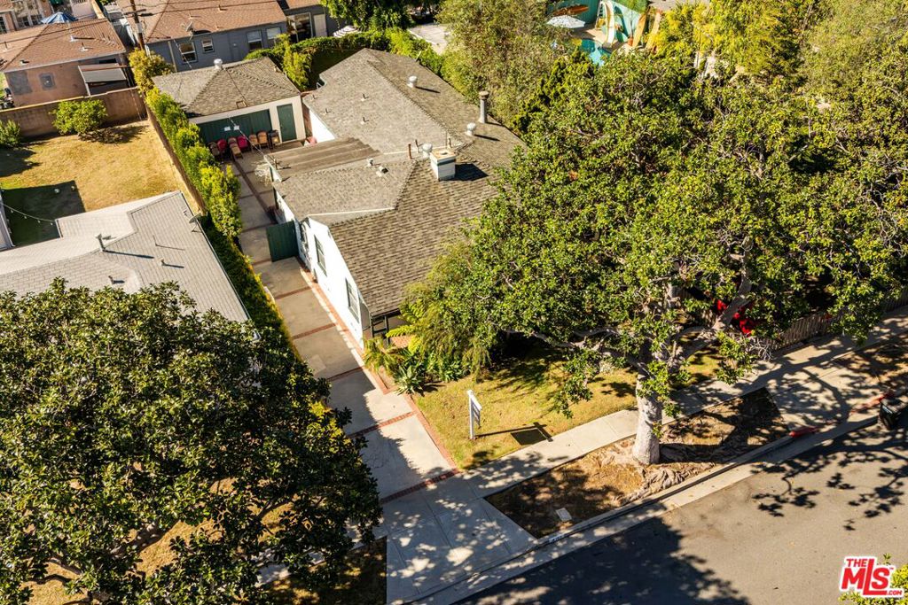 Photo of 4143 Center Street, Culver City, CA 90232 (MLS # 26103104)