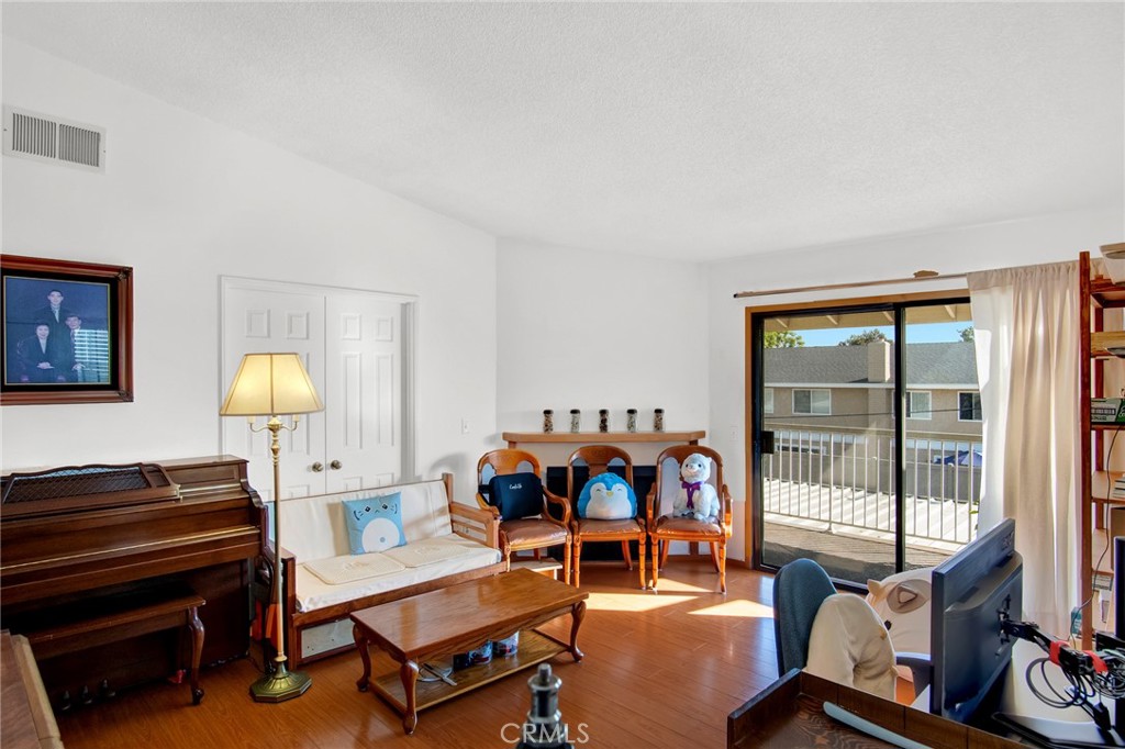 Village Homes (VH) - Residential