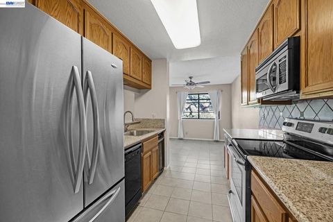 Tiny photo for 21117 21117 Gary Dr Dr #217, Hayward, CA 94546 (MLS # 41126336)