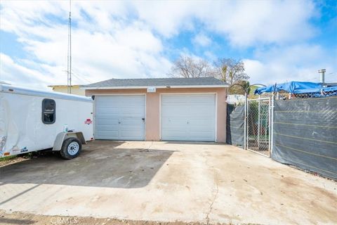 Tiny photo for 346 12th St, San Miguel, CA 93451 (MLS # NS26009747)
