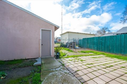 Tiny photo for 346 12th St, San Miguel, CA 93451 (MLS # NS26009747)