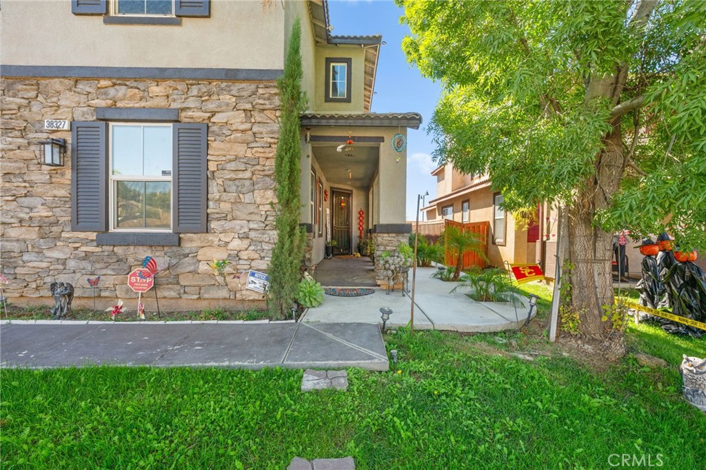 38327 Rancho Vista Dr