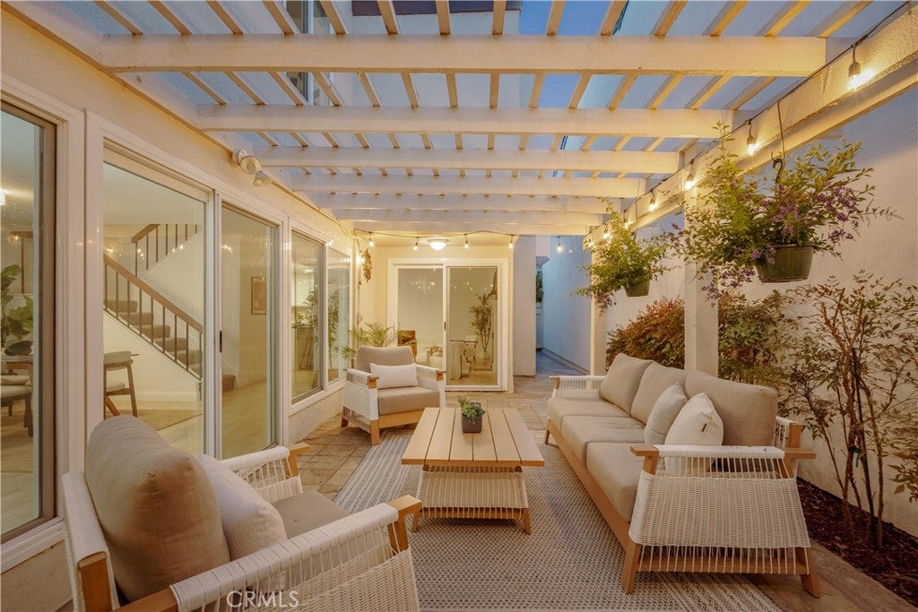 2 Keel Court