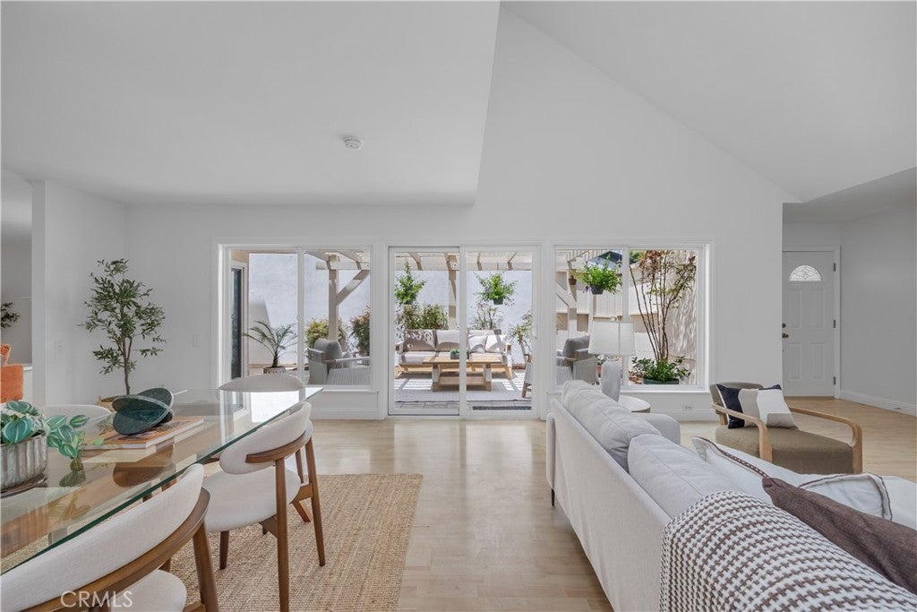 2 Keel Court