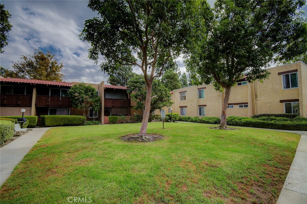 MacArthur Village (MAVL) - Residential