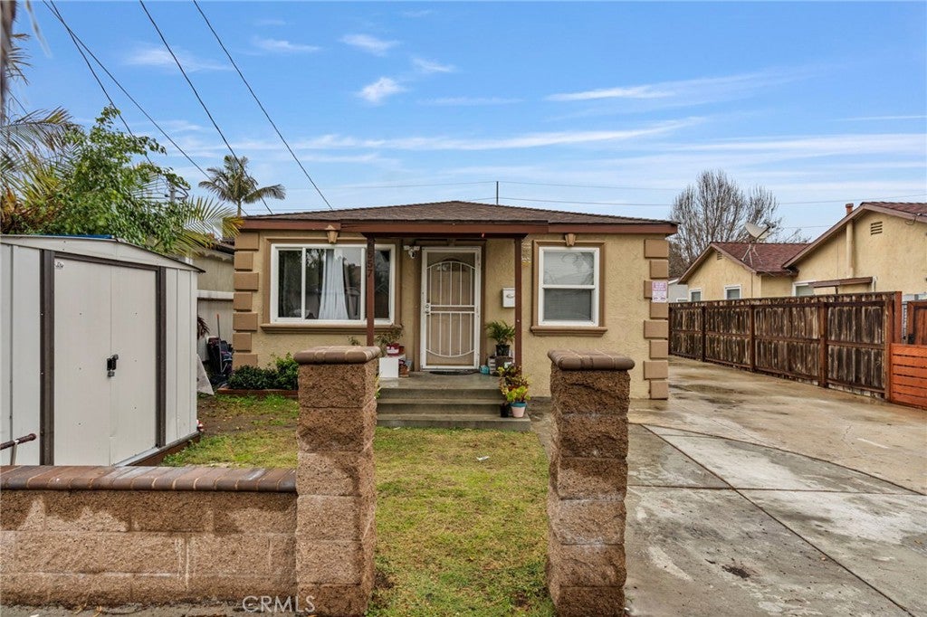 4555 W 160th Street