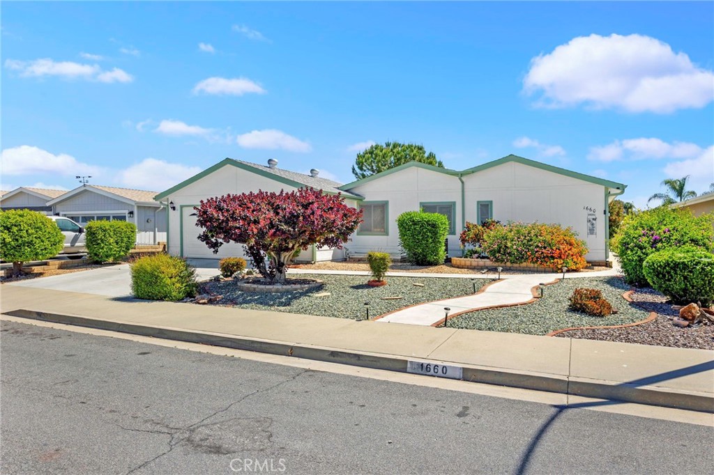 1660 Brentwood