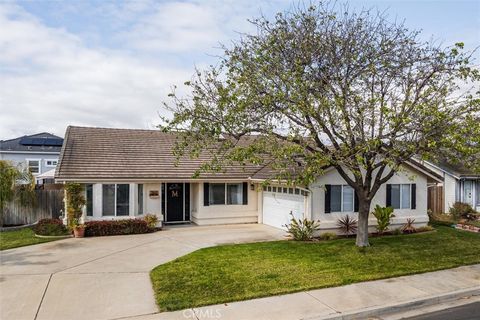 Photo of 763 Koval Ln, Santa Maria, CA 93455 (MLS # SC26057431)