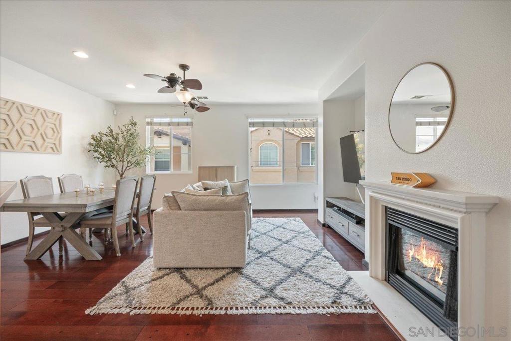 297 Tiburon DR