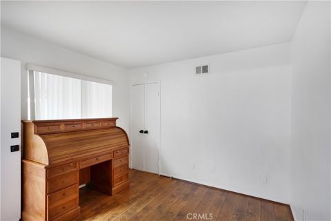 Tiny photo for 173 E Bowling Green, Port Hueneme, CA 93041 (MLS # SR26155399)
