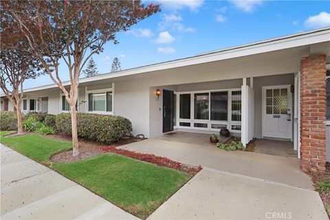 Photo of 173 E Bowling Green, Port Hueneme, CA 93041 (MLS # SR26155399)