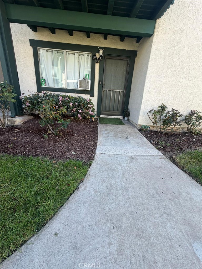 23214 Orange Avenue 3