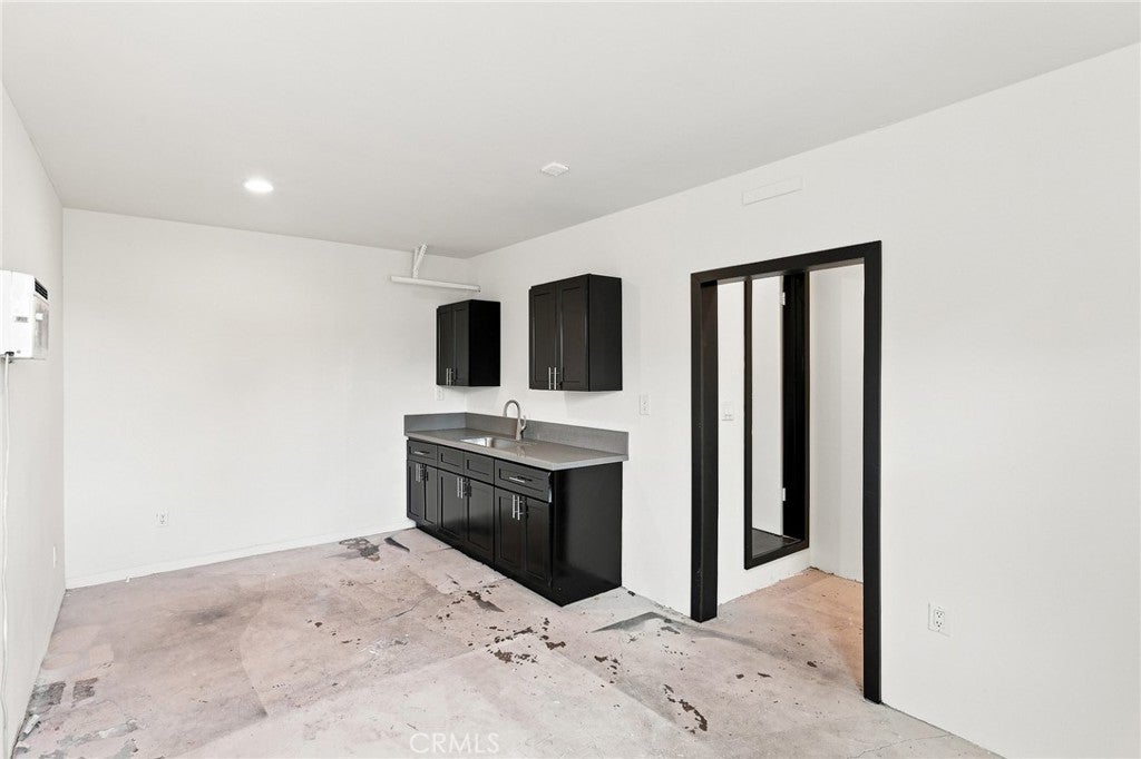 12239 Cedar Avenue