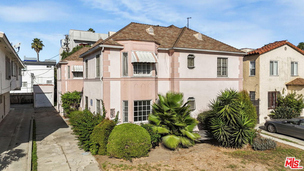 Ideally located in the heart of Pico-Robertson, just minutes from Beverly Hills, Beverlywood, and the best of West L.A., this well-maintained four-unit property offers an exceptional opportunity for both investors and owner-users. Boasting an impressive 88 Walk Score, the location is extremely walkable, with a wide array of fine dining, shopping, grocery stores, entertainment, religious centers, and coffee shops all within easy reach. The property's flexible investment profile makes it perfect for those seeking steady growth, personal occupancy, or future redevelopment potential. The entire first floor (two units) will be delivered vacant, offering immediate versatility and the rare ability to add up to two ADUs, unlocking additional income and long-term value. The desirable unit mix includes two 1-bedroom + den/1-bath units and two 2-bedroom + den/1-bath units, in-unit laundry hookups and access to four private garages. Both vacant units has been tastefully upgraded with modern vinyl flooring, quartz kitchen countertops, and a refreshed marble bathroom demonstrating the property's renovation potential, rental upside, and lasting appeal in one of Los Angeles' most coveted neighborhoods.