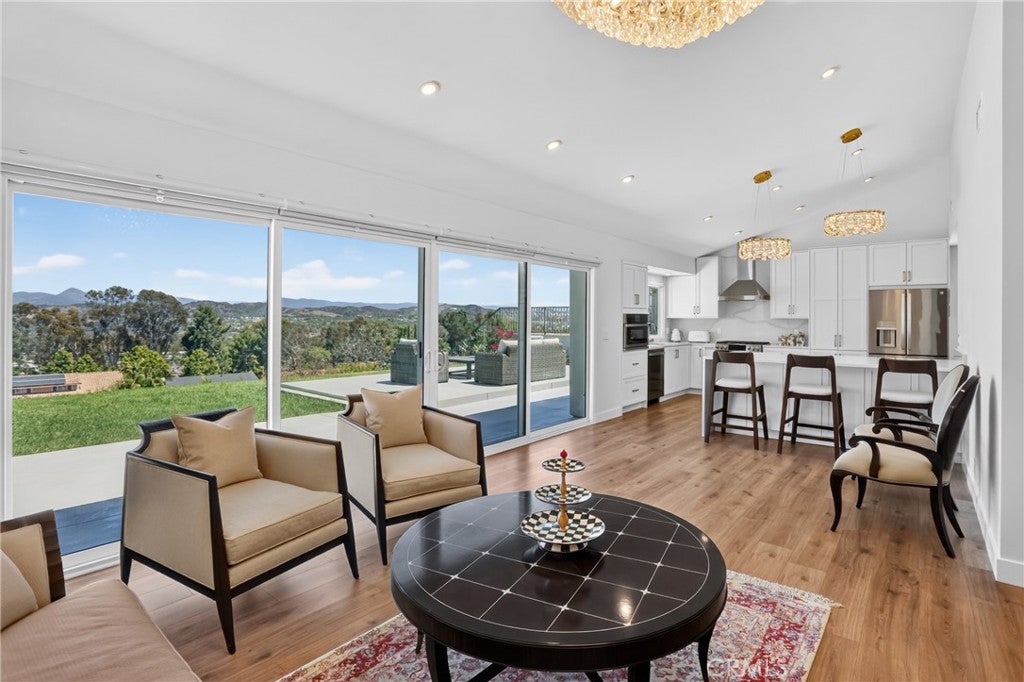 27182 Calle Del Cid, Mission Viejo CA 92691 - Photo 7
