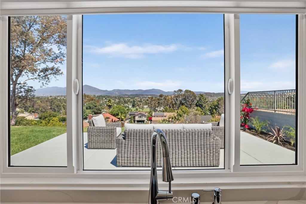 27182 Calle Del Cid, Mission Viejo CA 92691 - Photo 12