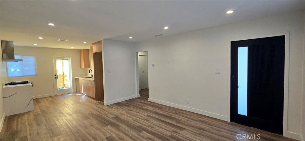 Photo of 7117 Natick Avenue, Van Nuys, CA 91405 (MLS # SR25200565)
