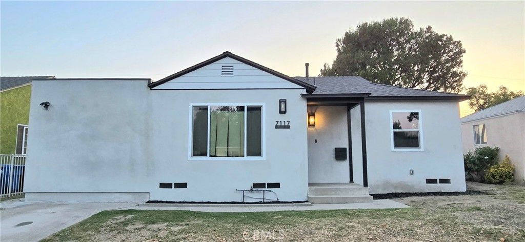 Photo of 7117 Natick Avenue, Van Nuys, CA 91405 (MLS # SR25200565)