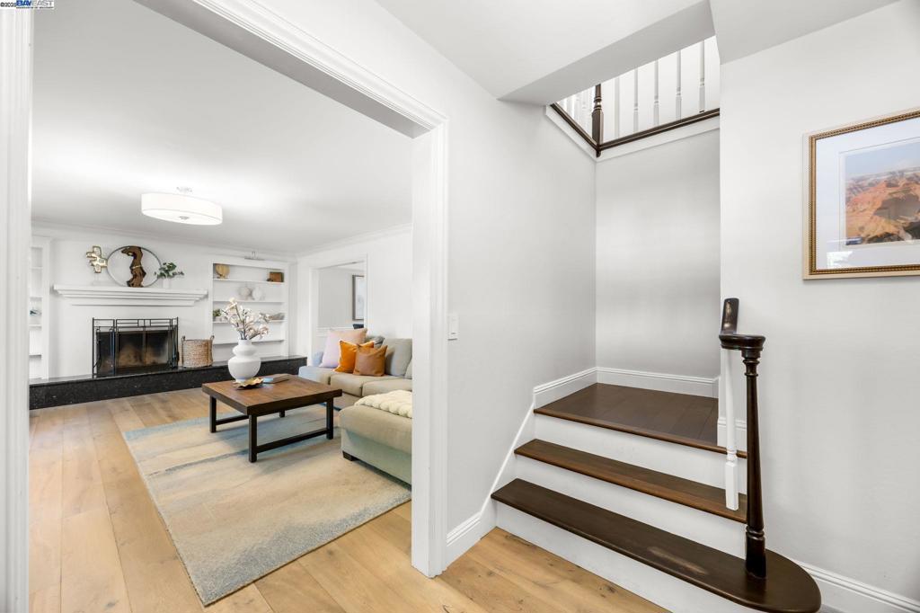 BROOKSIDE - Residential
