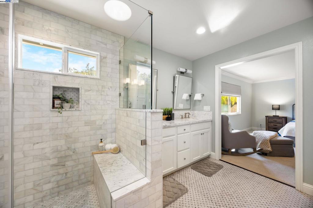 BROOKSIDE - Residential