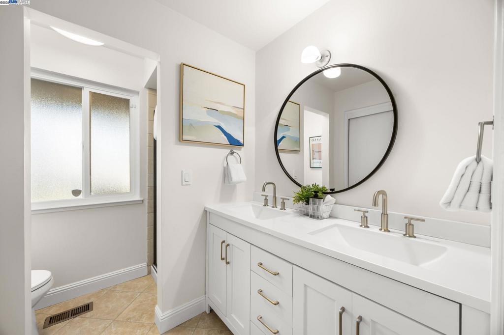 BROOKSIDE - Residential