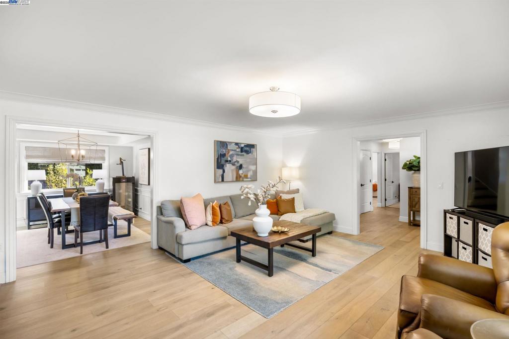 BROOKSIDE - Residential