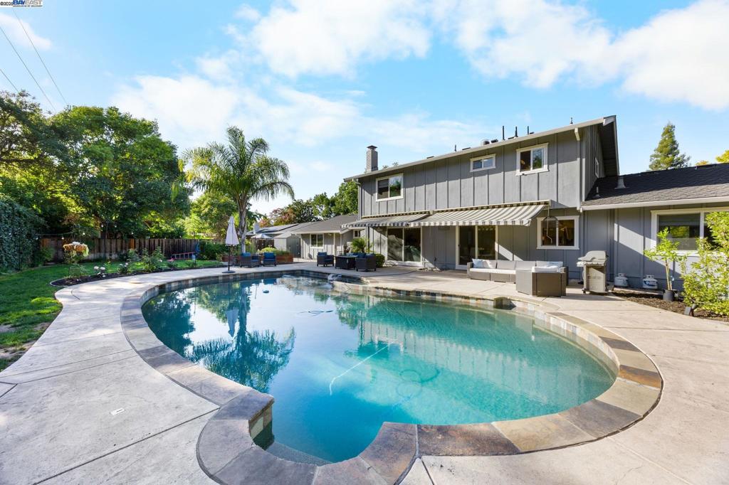 BROOKSIDE - Residential