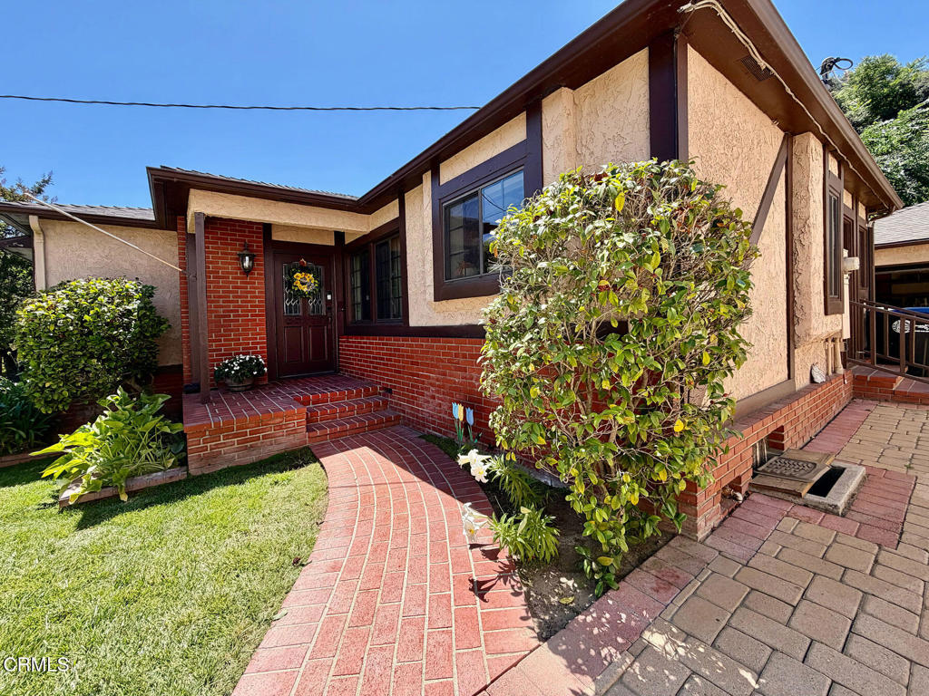 1474 Hillside Drive