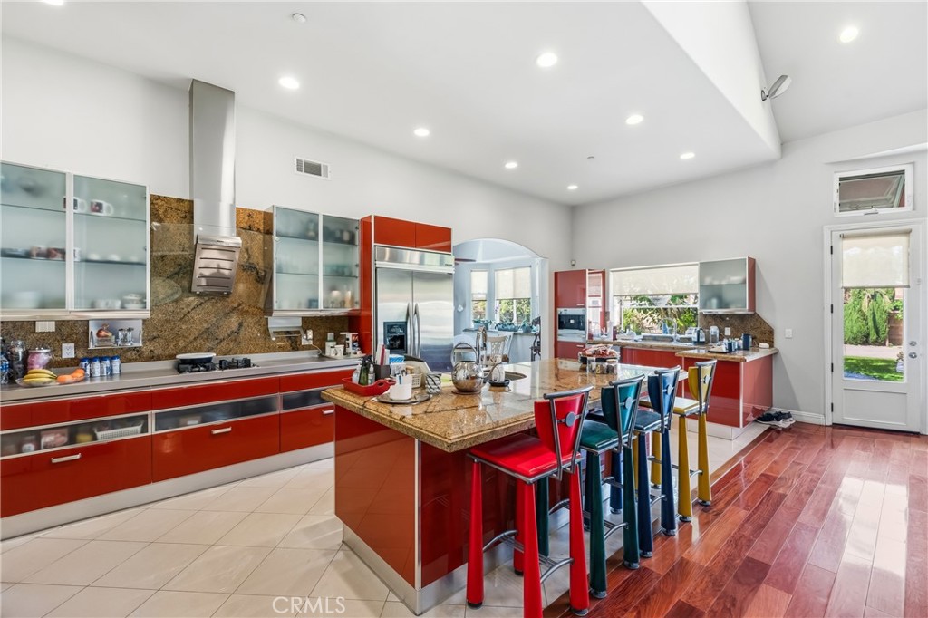 Arcadia, California, 91006, United States, 5 Bedrooms Bedrooms, ,6 BathroomsBathrooms,Residential,Active,2041698
