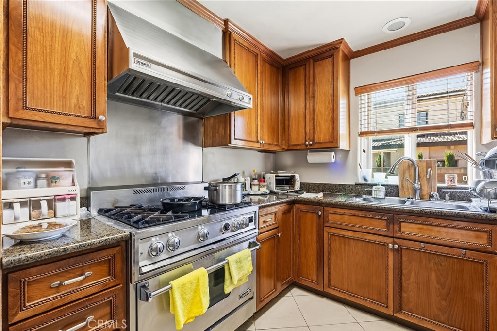 Arcadia, California, 91006, United States, 5 Bedrooms Bedrooms, ,6 BathroomsBathrooms,Residential,Active,2041698