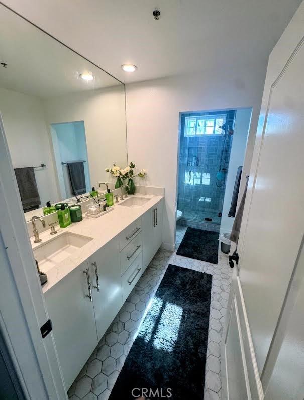 17645 Lemarsh Street