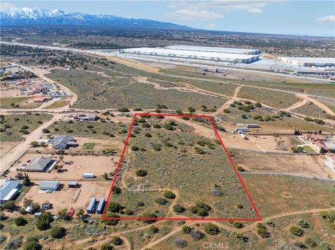 7971 Outpost Road Oak Hills CA 92344