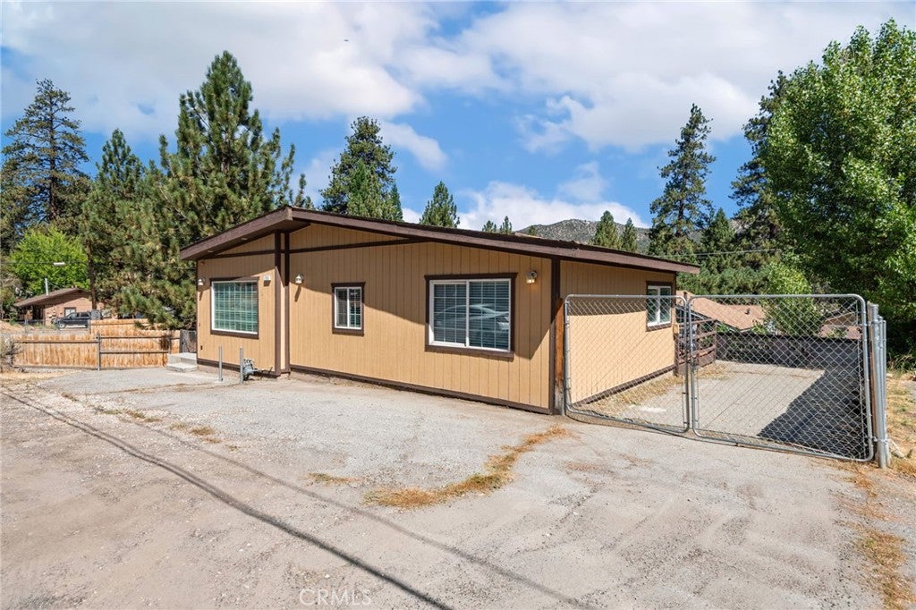 765 W Big Bear Boulevard